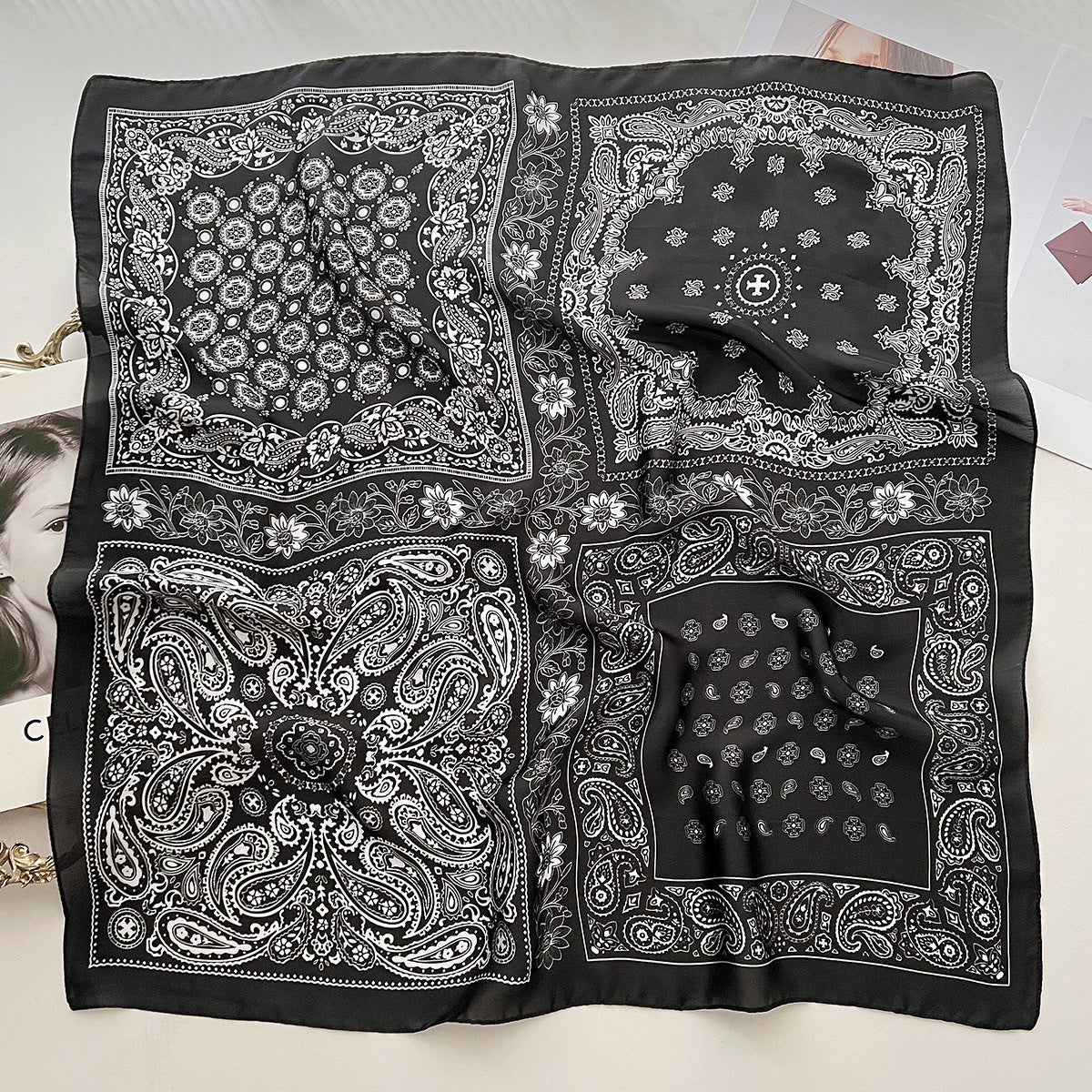 Same Style as Stars2025New Paisley Small Cashew Deformed Insect Satin70Silk Scarf Scarf Headscarf Fashion Design Small Water Drop Square Scarf Decoration Matching Headscarf
