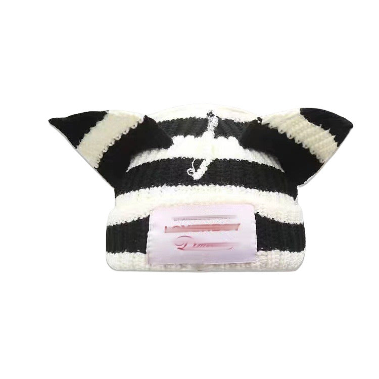 Korean Style Sweet Cute Cat Ear Knitted Hat for Women, Autumn and Winter Warm Ear Protection with Letter Patch, Versatile Knit Hat