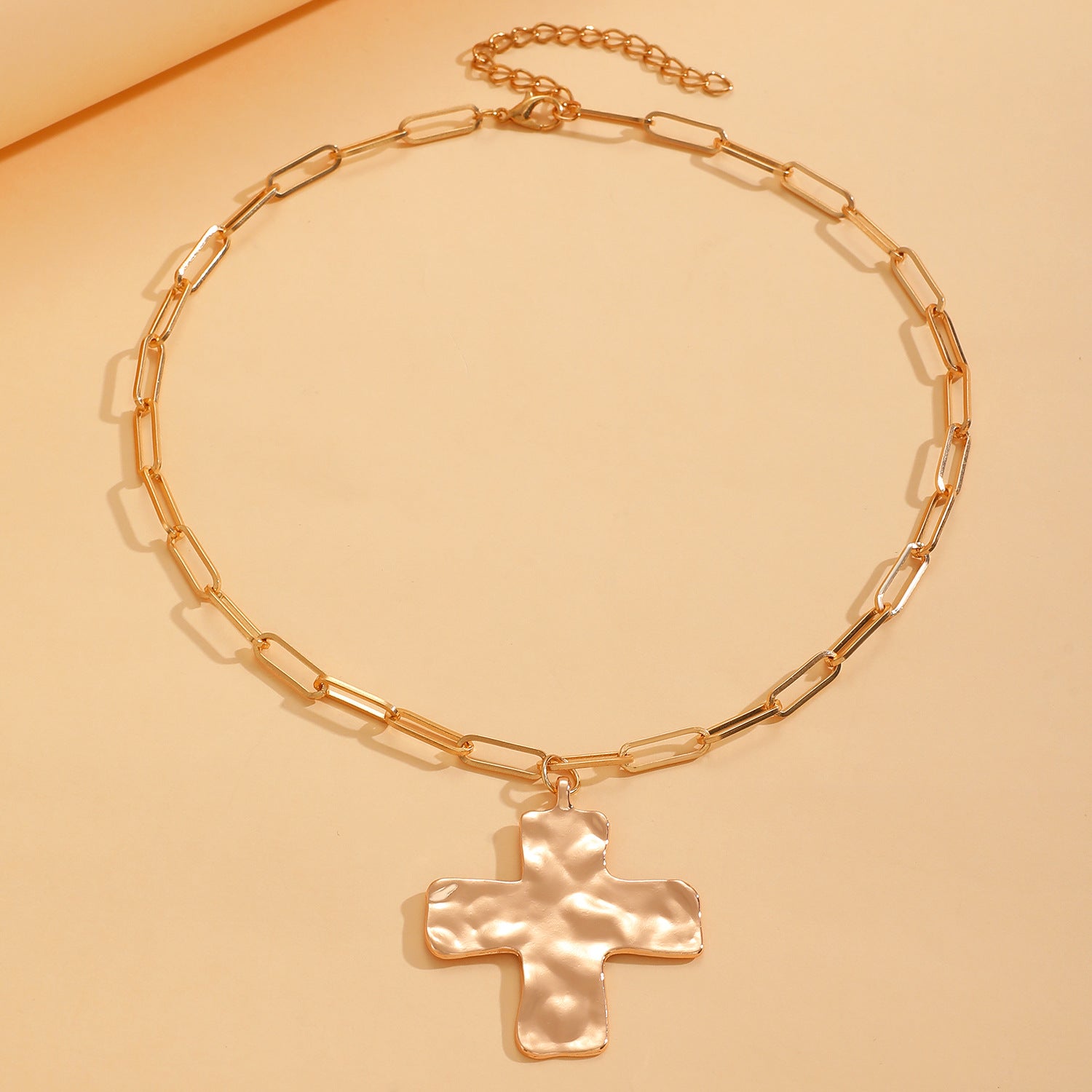 Celebrity Style Decorative Chain Jewelry Personalized Cross Alloy Pendant Necklace  Minimalist Style Clip Simple Internet Celebrity Collarbone Chain for Women